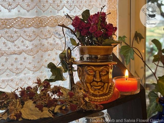 ロードネルソン　ビーフィーターの陶器製マグ